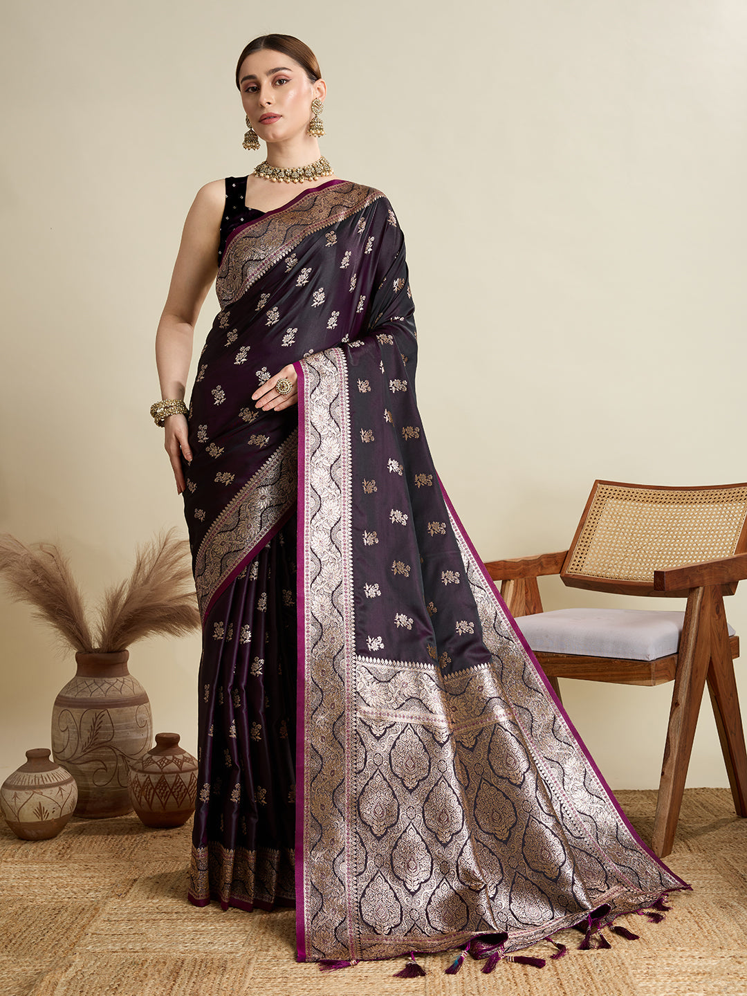 Designer Silk Saree with Rich Zari Weaving & Tassel Pallu (Magenta)