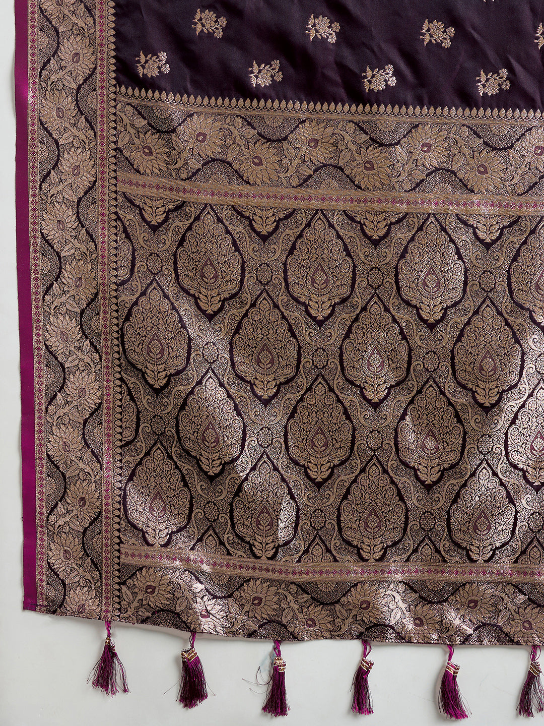 Designer Silk Saree with Rich Zari Weaving & Tassel Pallu (Magenta)