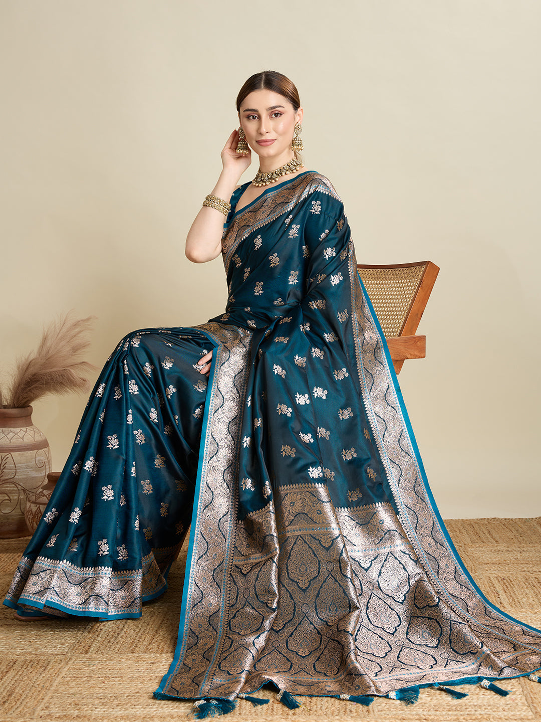 Designer Silk Saree with Rich Zari Weaving & Tassel Pallu (Teal)