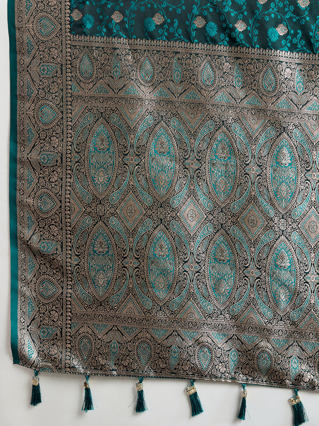 Rama Color Soft Silk Zari Weaving Saree with Designer Blouse