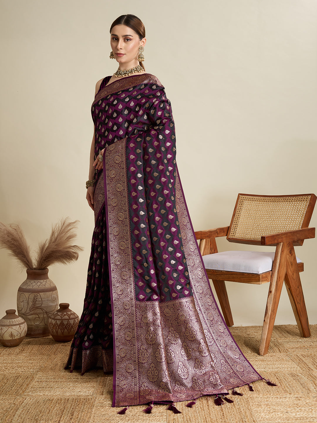 Magenta Soft Silk Saree with Zari Weaving & Designer Blouse – Wedding & Party Wear