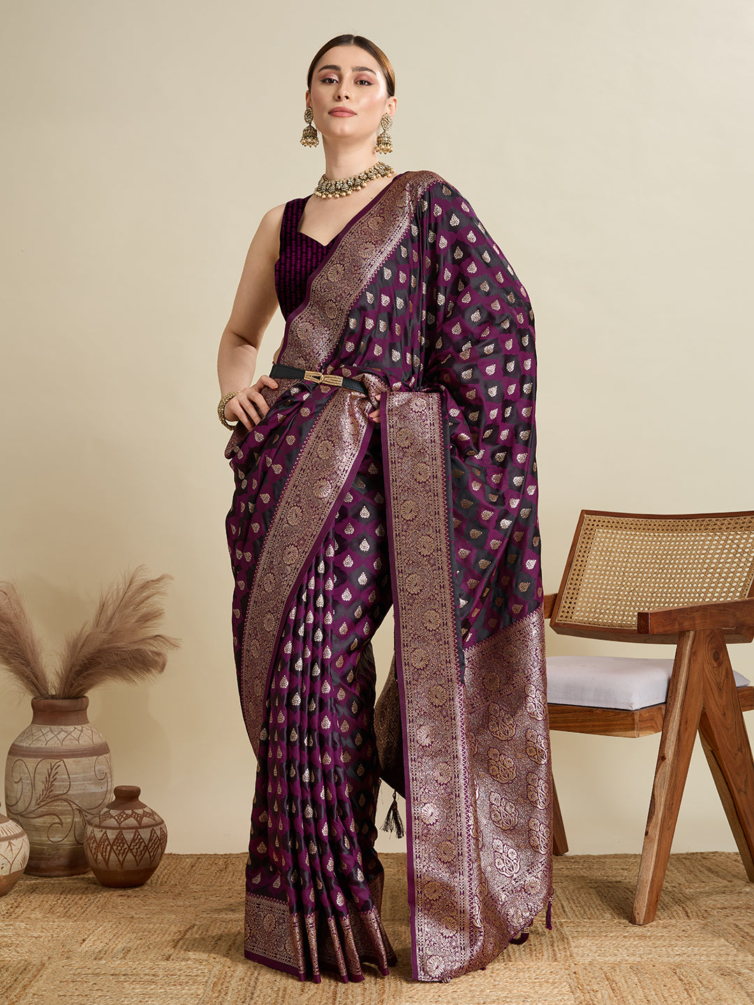 Magenta Soft Silk Saree with Zari Weaving & Designer Blouse – Wedding & Party Wear