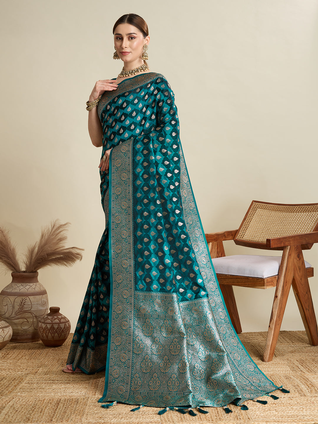 Rama Soft Silk Saree with Zari Weaving & Designer Blouse – Wedding & Party Wear