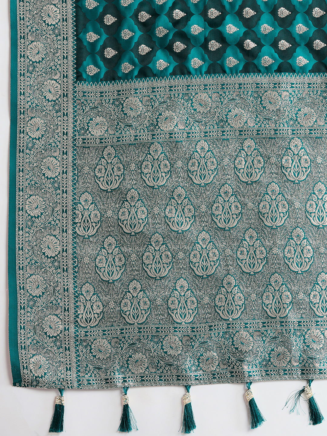 Rama Soft Silk Saree with Zari Weaving & Designer Blouse – Wedding & Party Wear