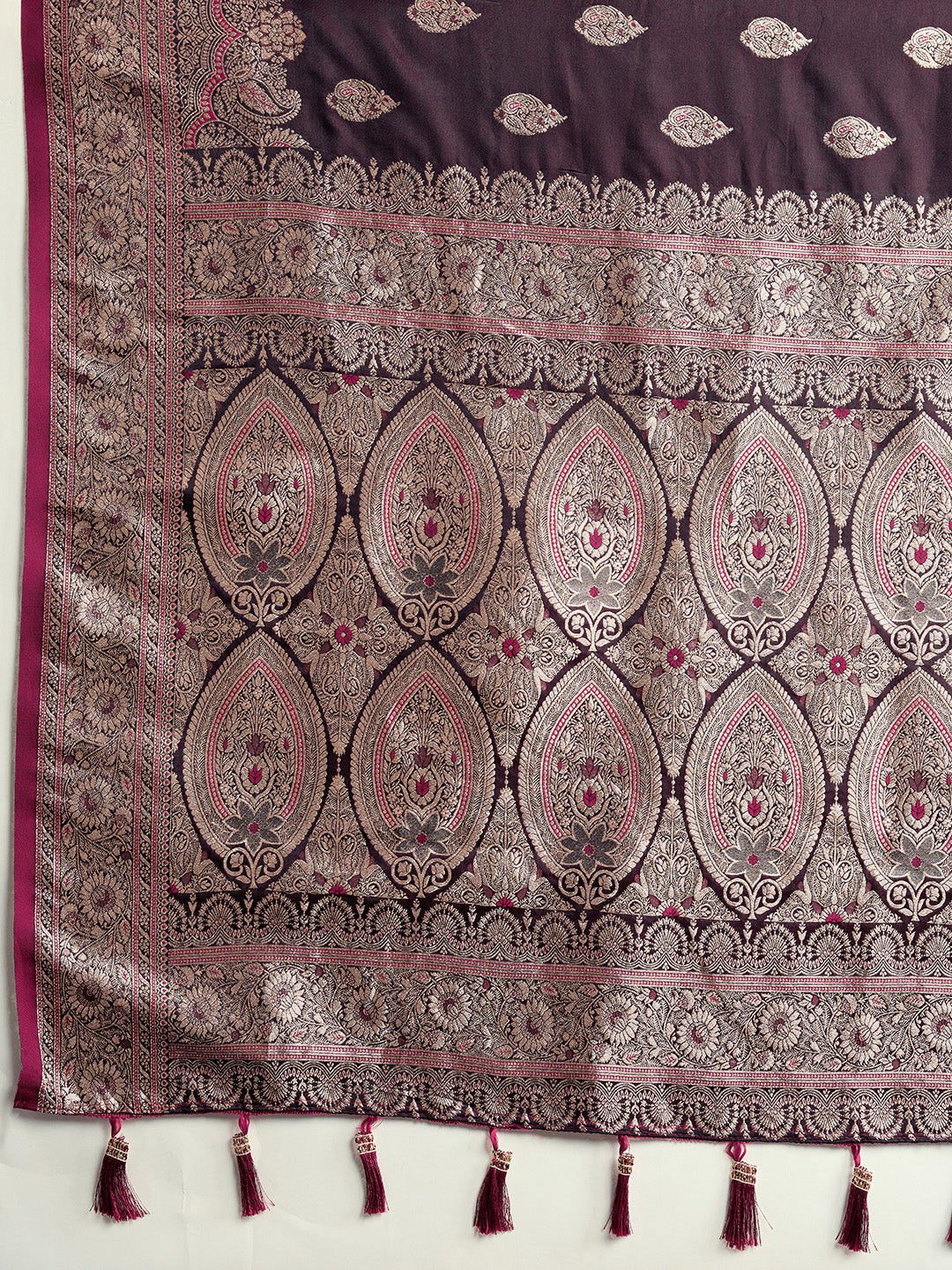 Designer Silk Saree with Heavy Zari Weaving & Rich Pallu for Festive & Wedding Wear (Magenta)