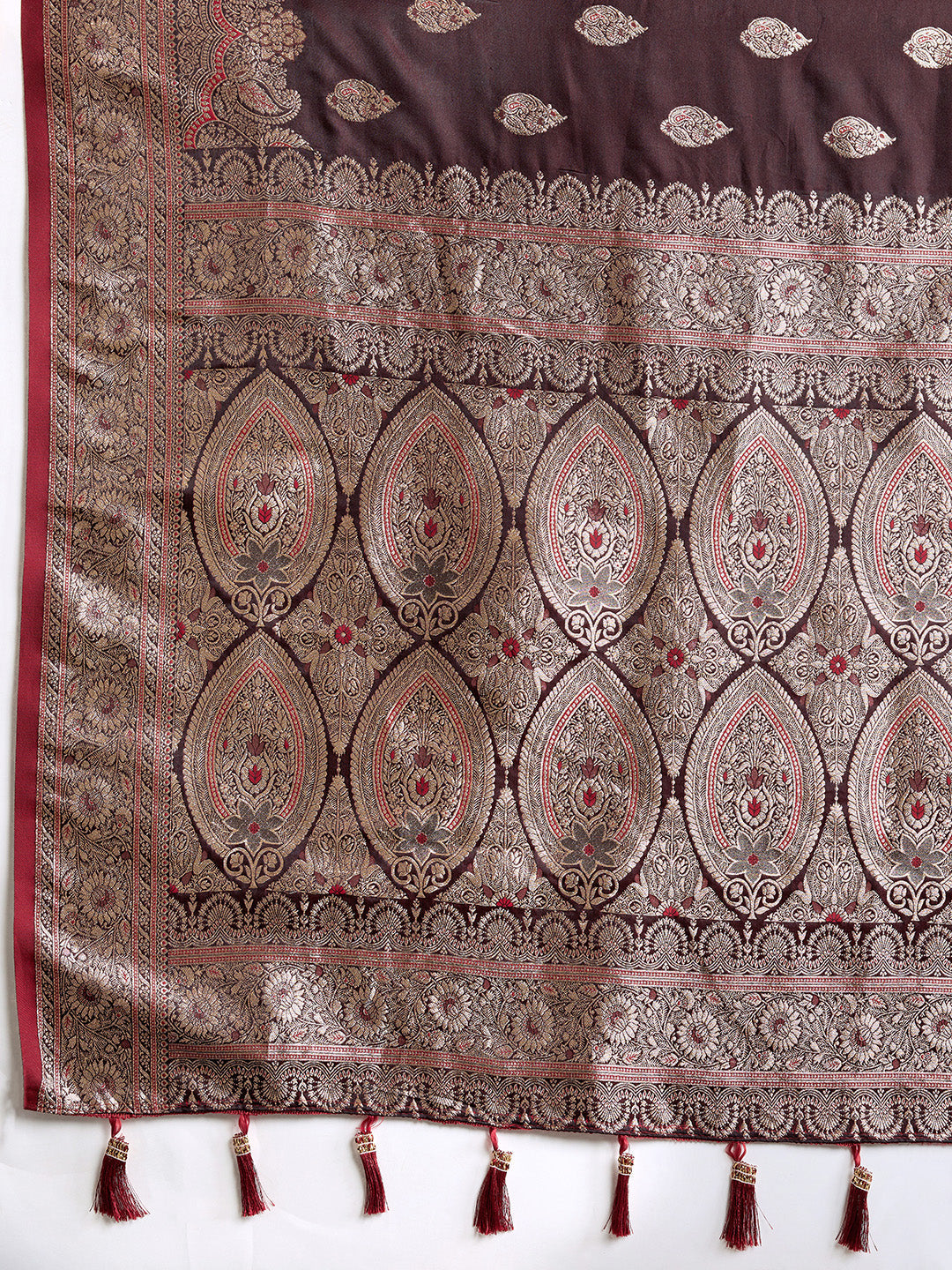 Designer Silk Saree with Heavy Zari Weaving & Rich Pallu for Festive & Wedding Wear (Maroon)