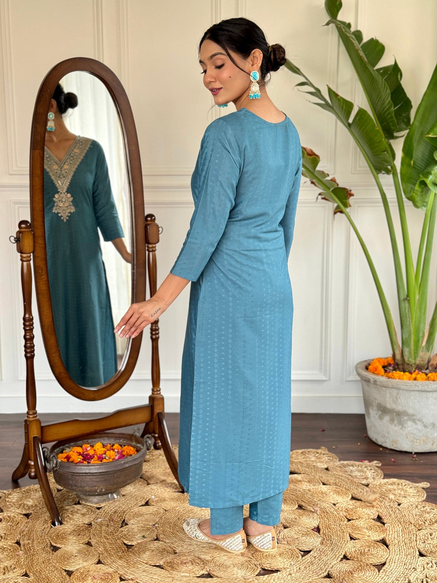Sky blue Color Viscoz Rayon Casual Kurti Pant Set