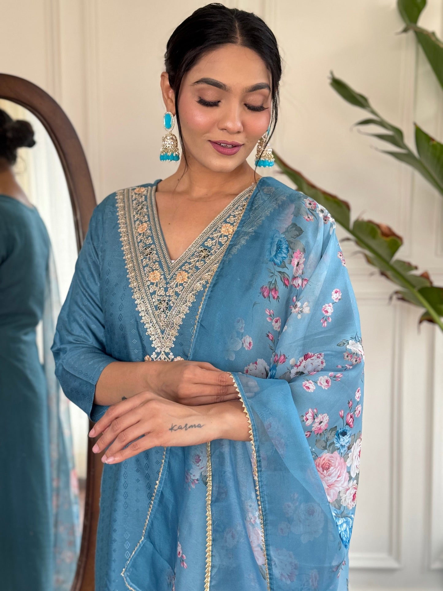 Sky blue Color Viscoz Rayon Casual Kurti Pant Set