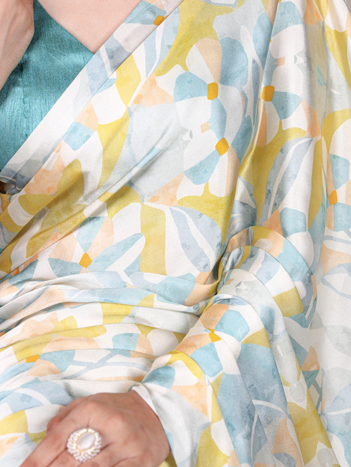 Beautiful Light Yellow Color Satin Silk Floral Printe Saree
