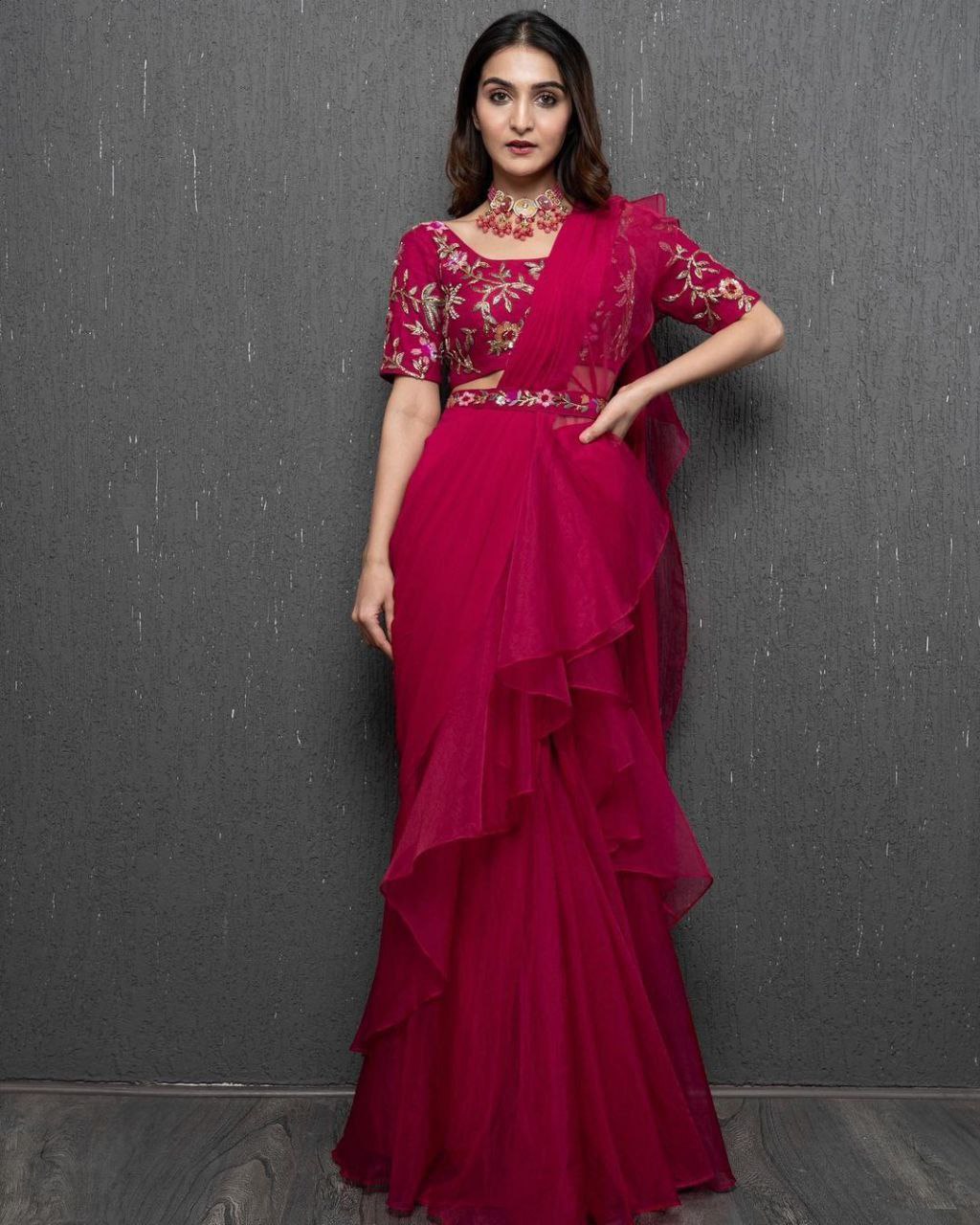 Beautiful Organza Silk party wear saree (Red)