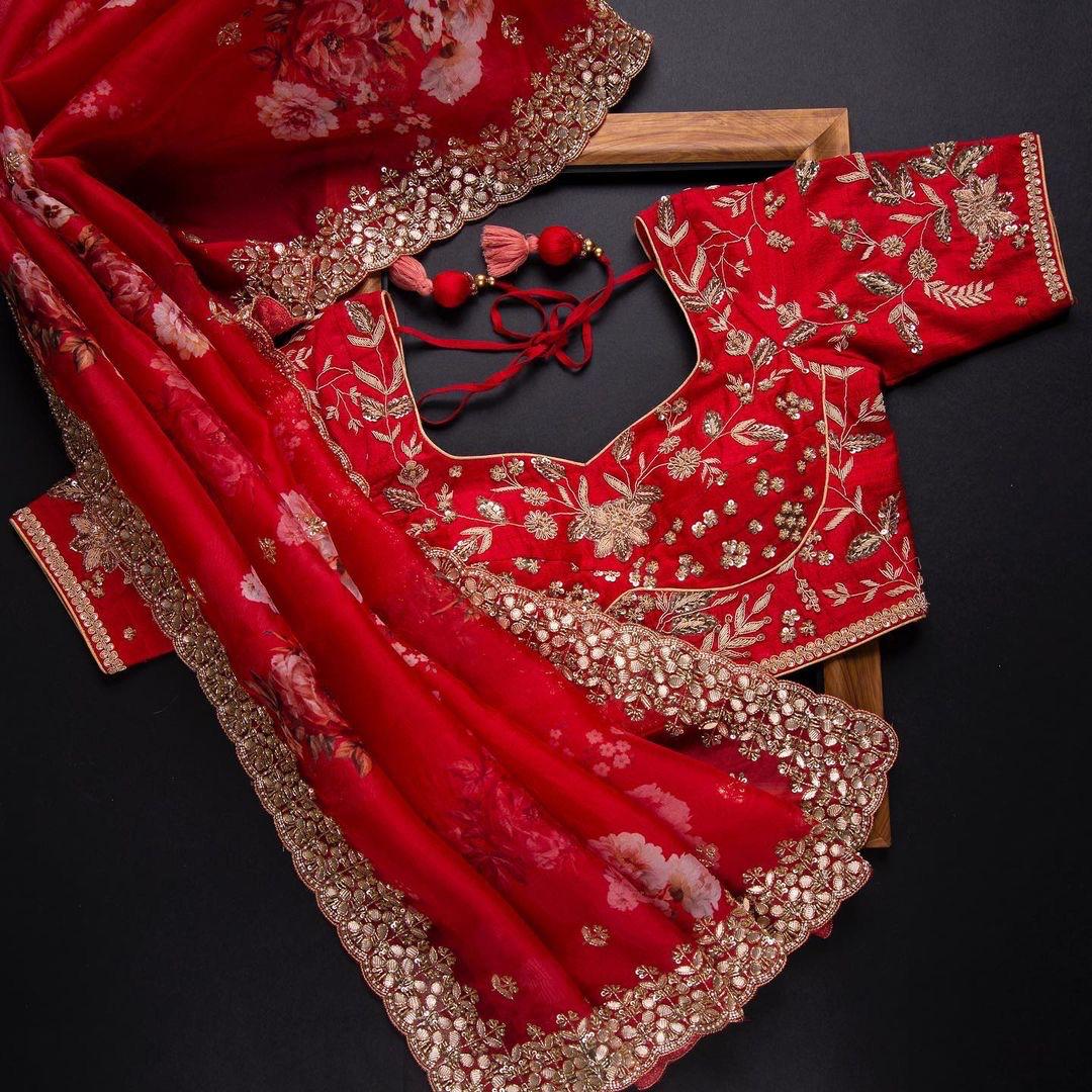 Elagent Red Silk Digital Print Party Wear Saree