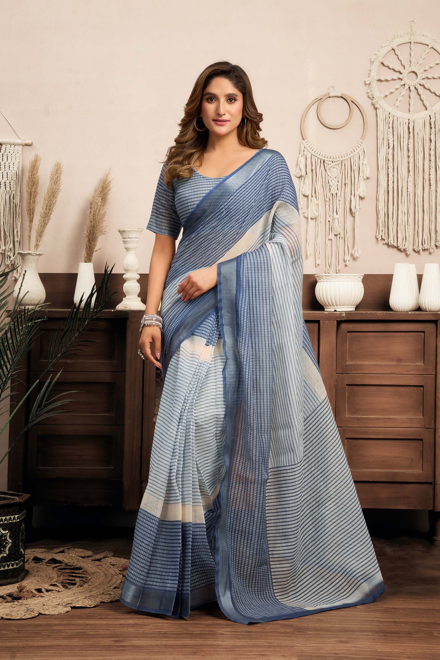 Ready-to-Wear Saree – Blue Linen with Pocket | Anarkalion