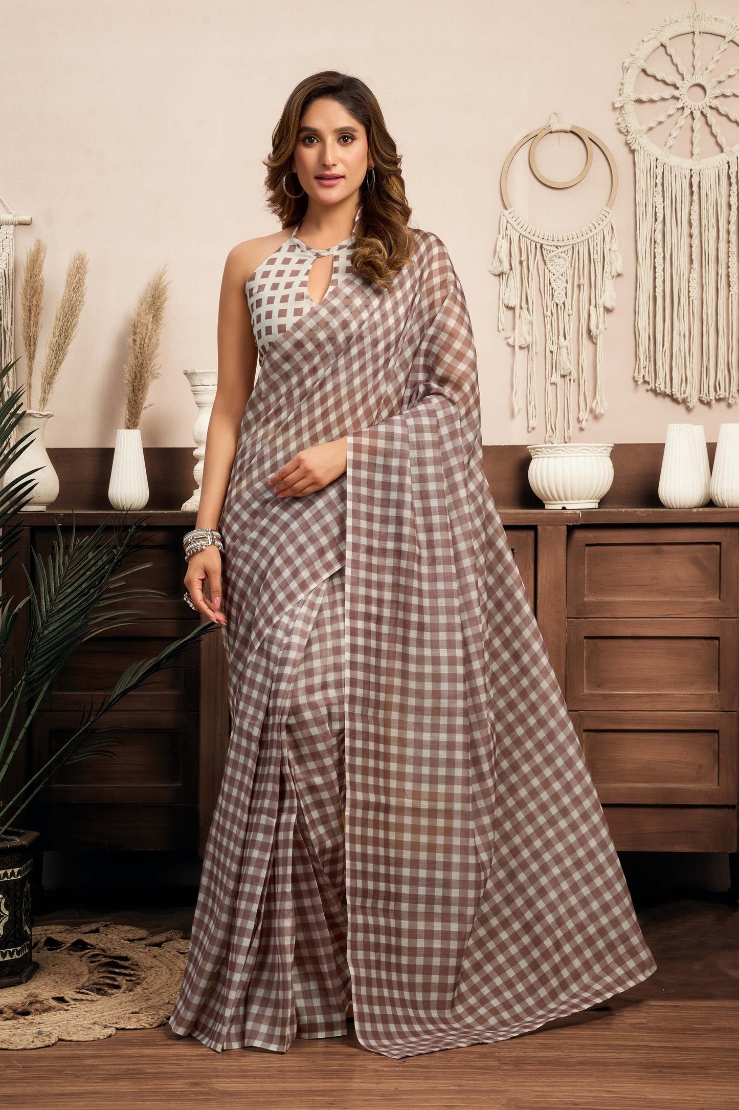 Ready-to-Wear Saree – Brown Linen with Pocket | Anarkalion
