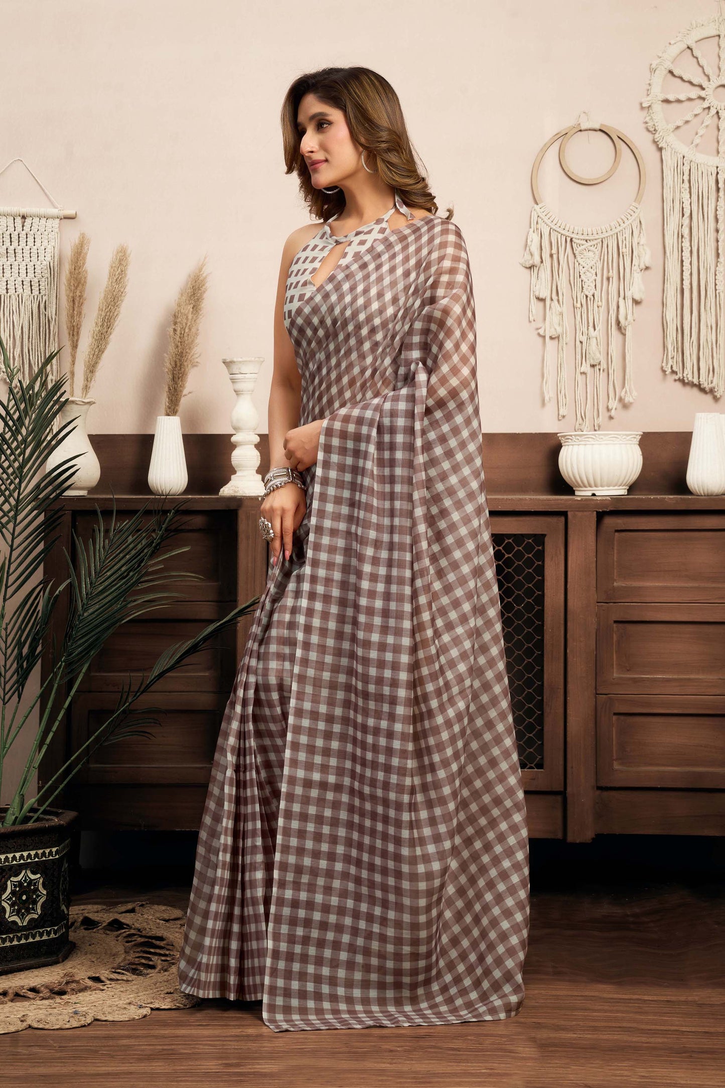 Ready-to-Wear Saree – Brown Linen with Pocket | Anarkalion