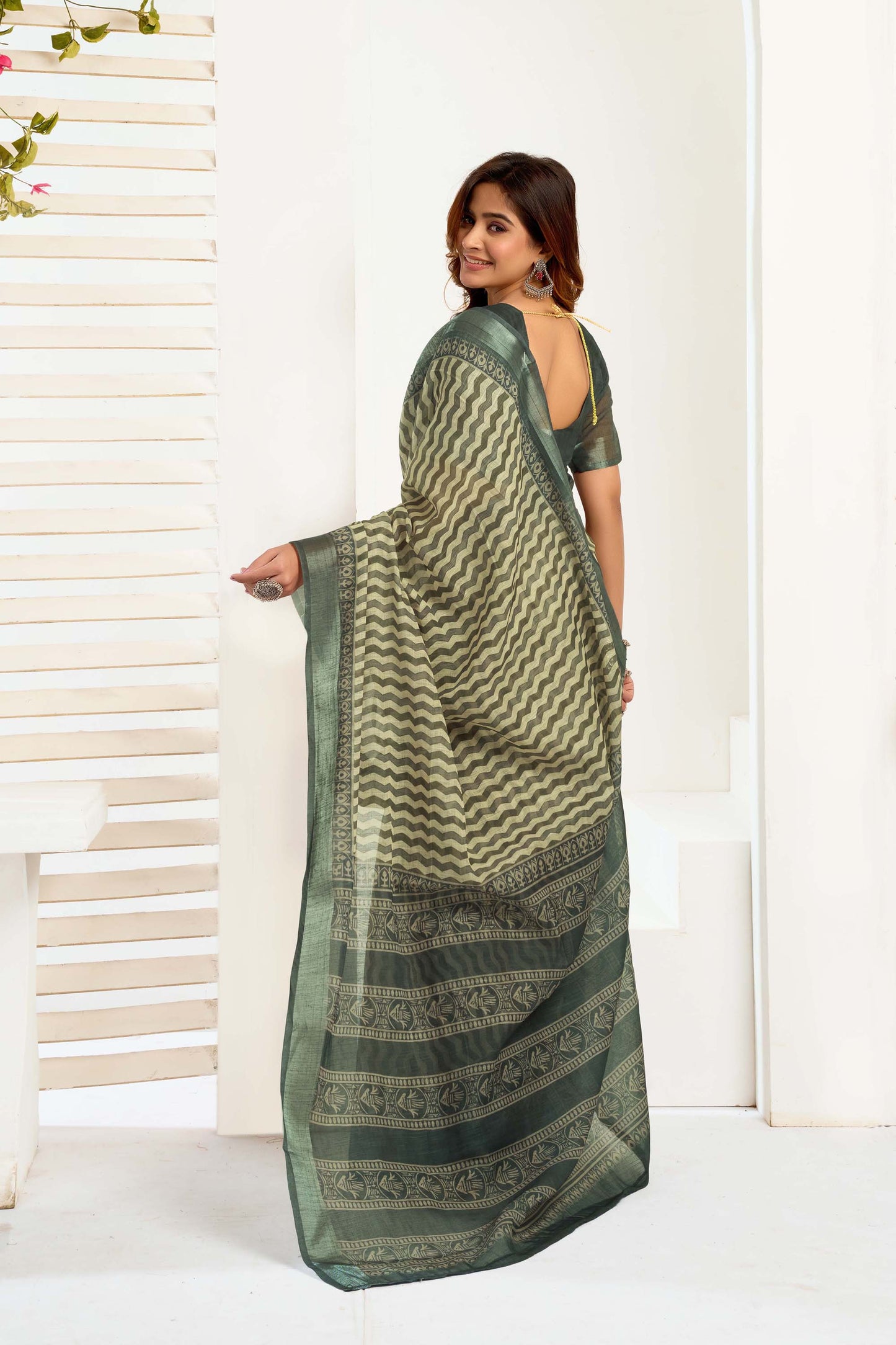 Ready-to-Wear Saree – Olive Linen with Pocket | Anarkalion