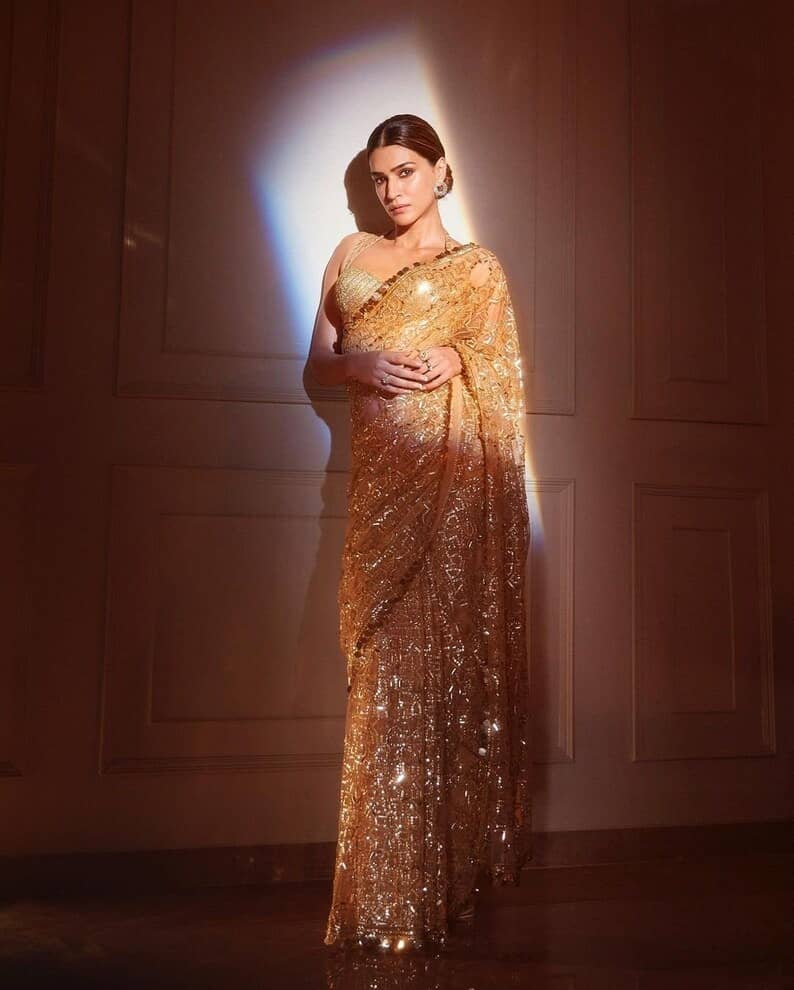 Bollywood Beautiful Amazing Party Wear Gold Saree