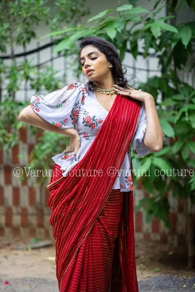 Marvelous Red Colour Cotton Chex Party Wear Saree – Anarkalion