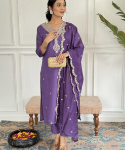 Lavender Color Viscoz Rayon Casual Kurti Pant Set